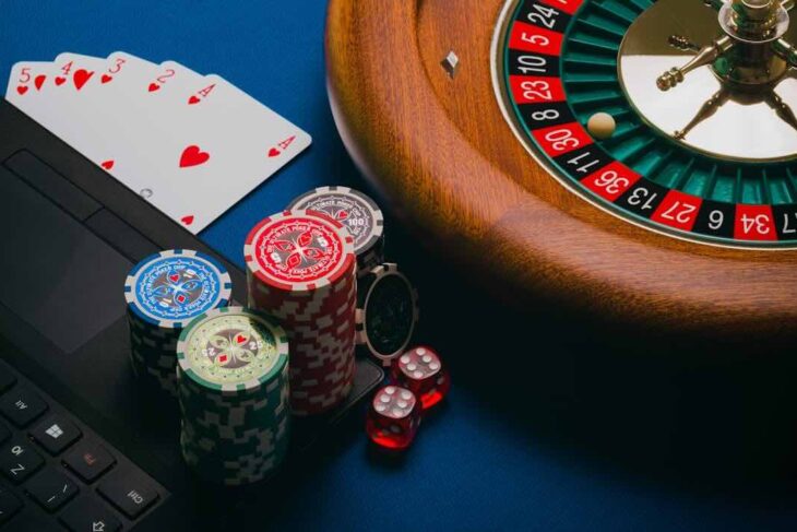 Pourquoi la France refuse-t-elle de légaliser les casinos en ligne alors qu’elle pourrait en tirer plus d’un milliard d’euros de recettes fiscales ?